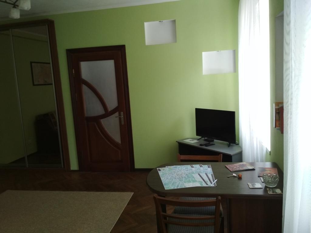 Like A Local Apartment Lviv Kültér fotó